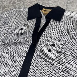 Gold Label Investments Petites Non-Iron Cotton Blouse Black White Print 4P (E38)